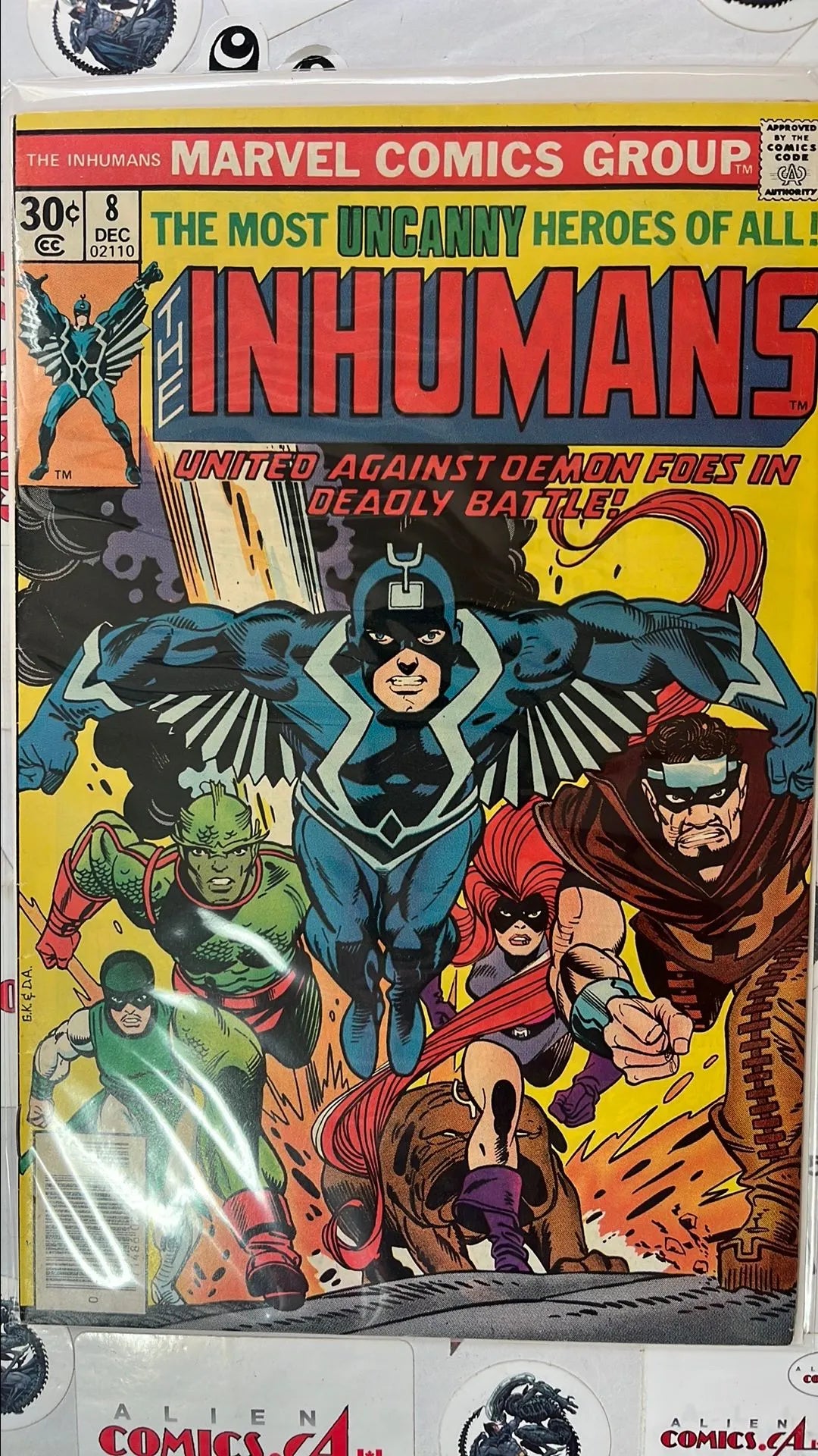 Inhumans (#8 Newsstand Edition United Against Demon Foes In Deadly Battle! VF+)