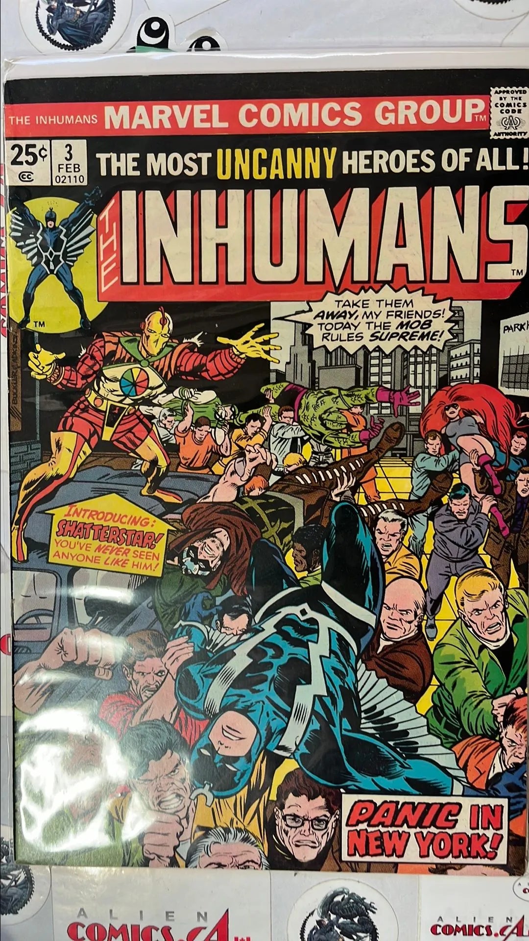 Inhumans (#3 Newsstand Edition Panic in New York! VF+)