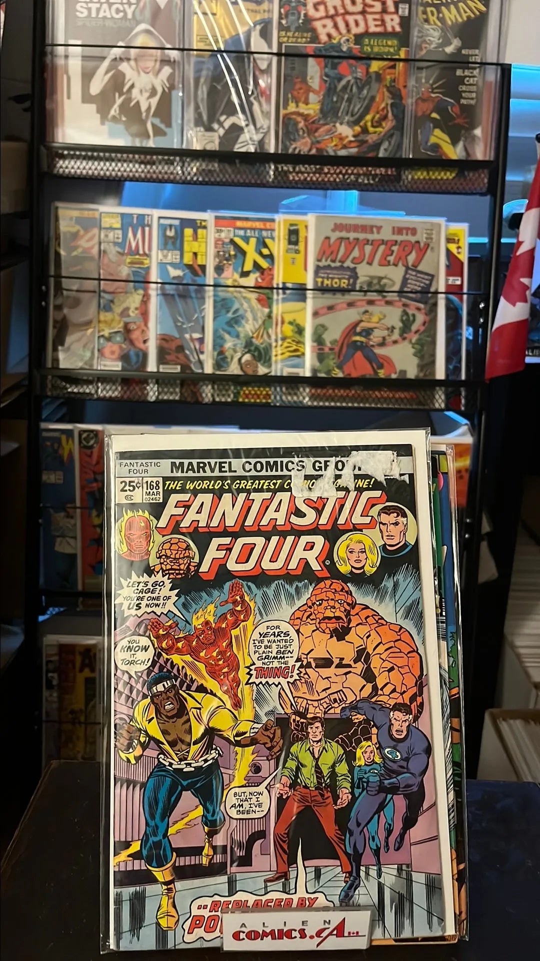 Fantastic Four (#168 Newsstand Edition Star-Stamped Mark Jewelers Insert VF)
