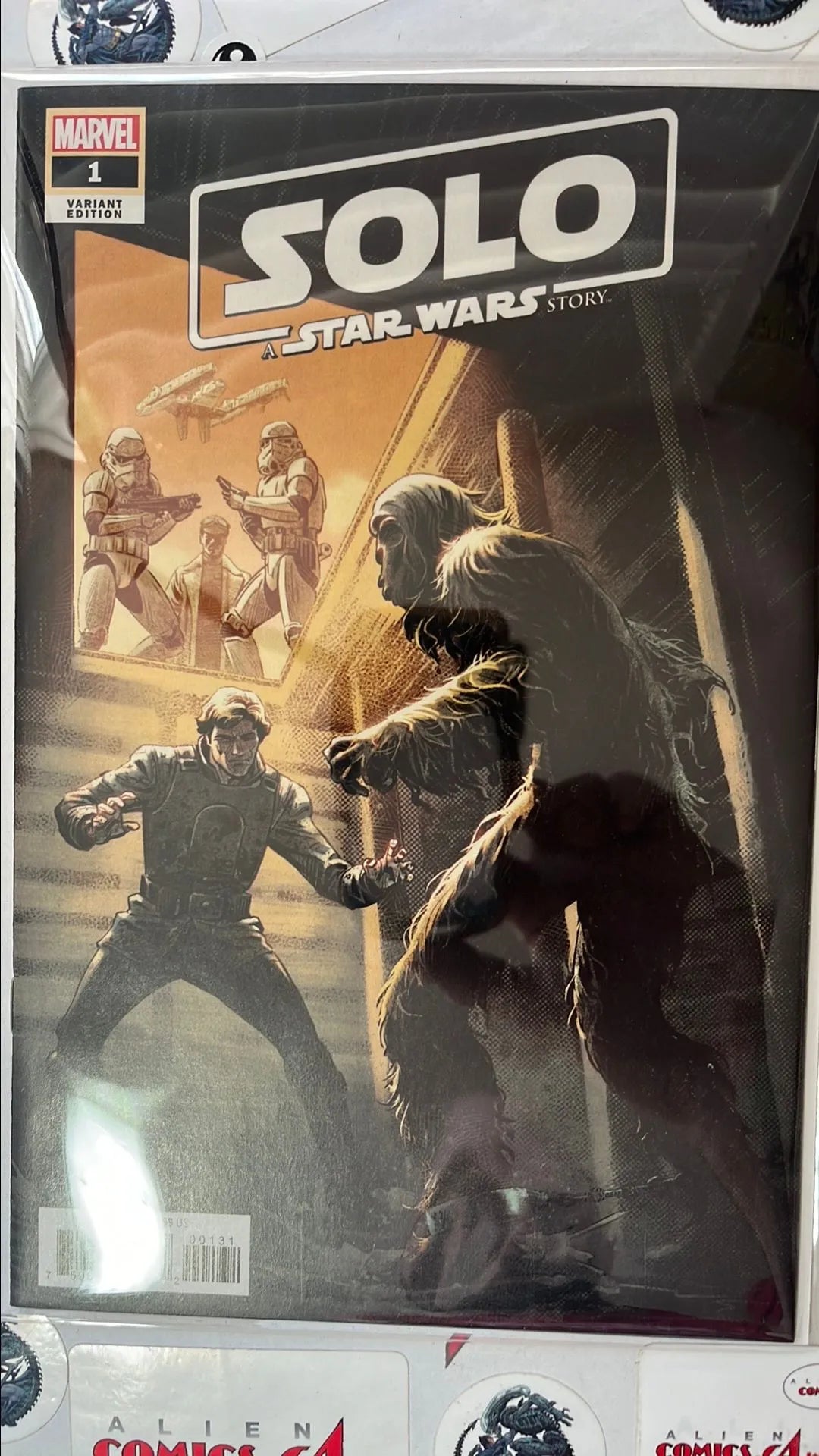 Solo (#1R Adaptation Luke Ross Han and Chewbacca 1:50 Variant 1st app. Qi'ra Manufacturing ERROR Slight Miscut Bottom Edge HTF NM(