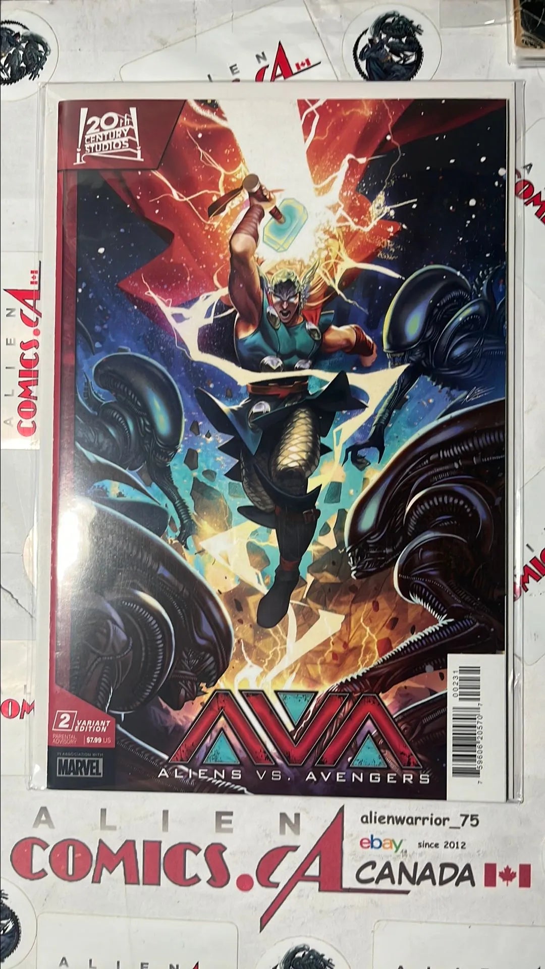ALIENS vs. Avengers (#2T Thor Variant NM)