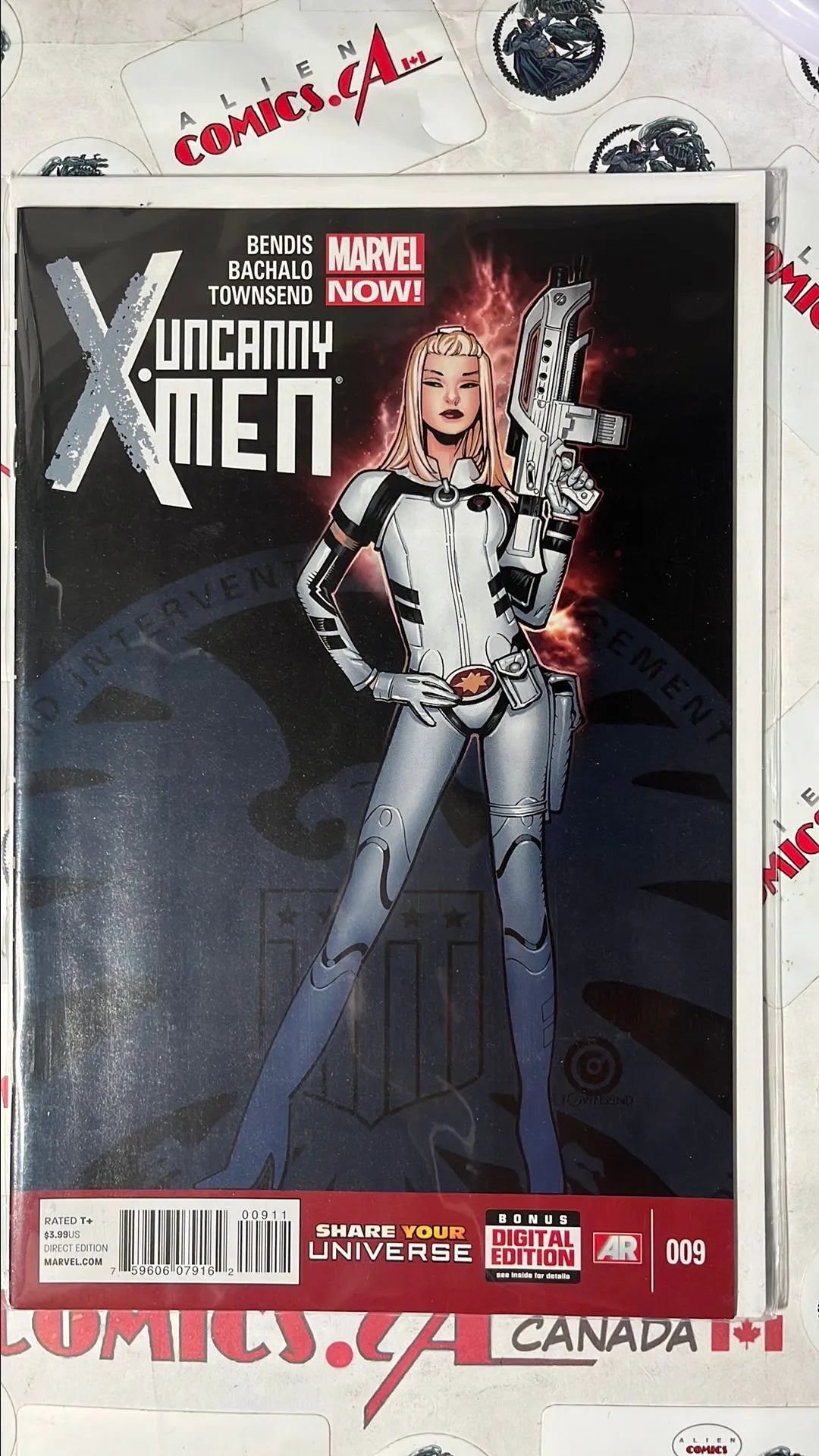 Uncanny X-men (#9 Marvel 2013 Dazzler Cover NM)