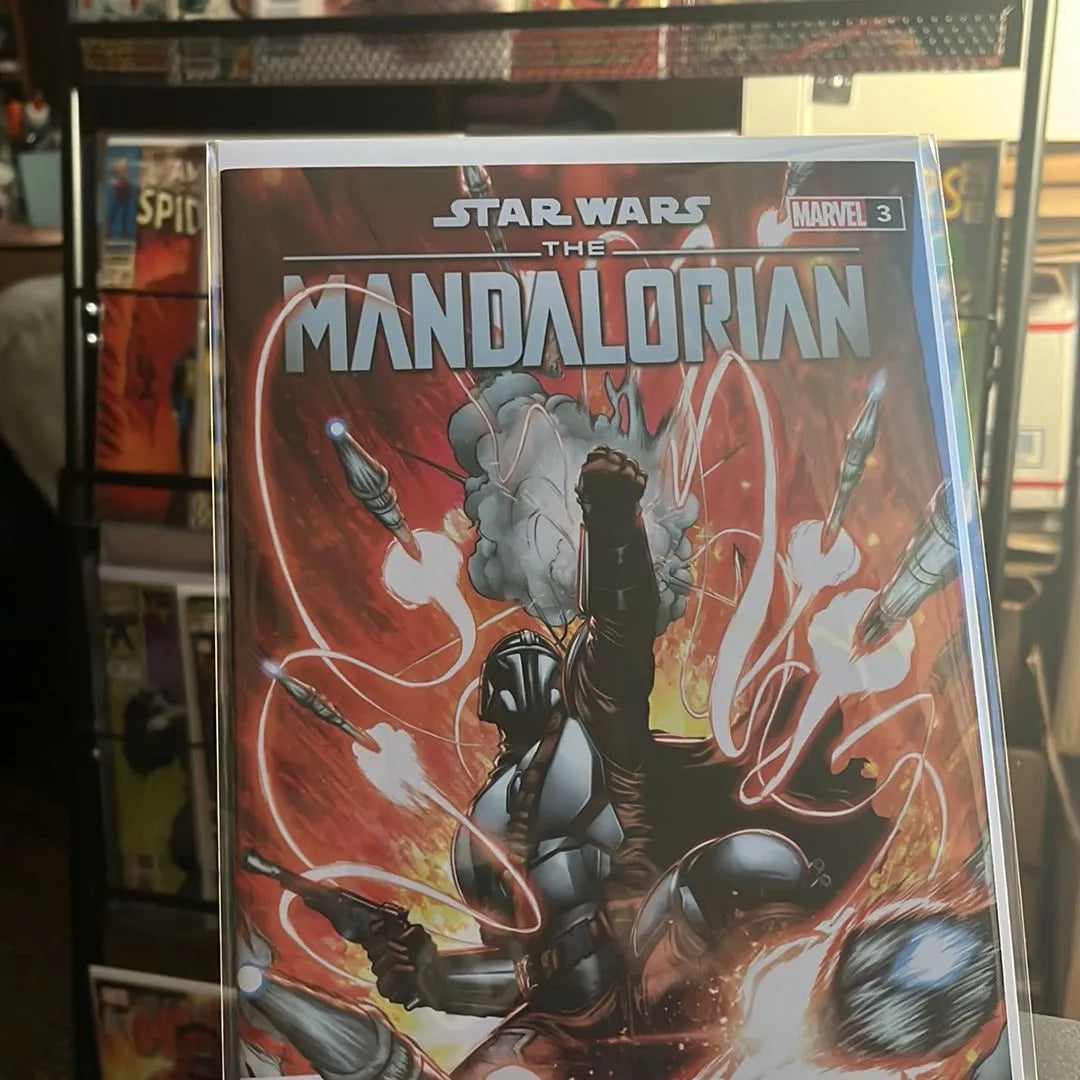 The Mandalorian (#3 Rodney Barnes Cover A 1st app. Paz Vizsla NM)