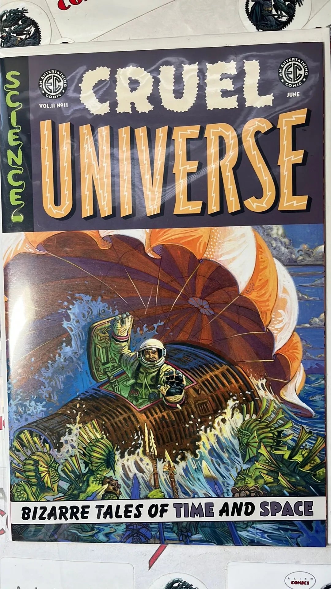 CRUEL UNIVERSE 11B EC/Oni 2026 Oliver Dominguez Variant Space Capsule Splashdown HIGH GRADE