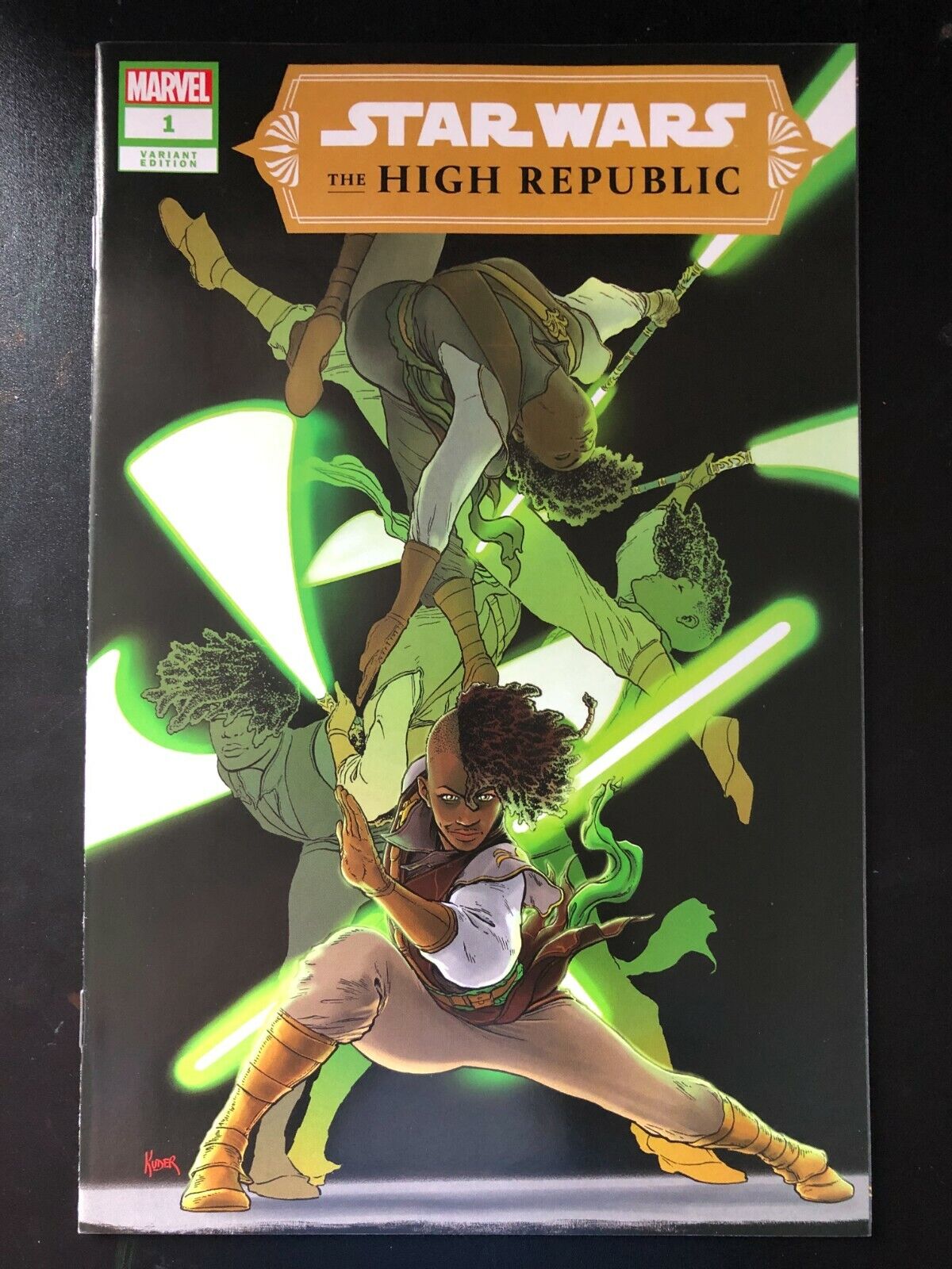 STAR WARS: The High Republic 1 Aaron Kuder Variant 1 of 600 copies HIGH GRADE - aliencomics.ca