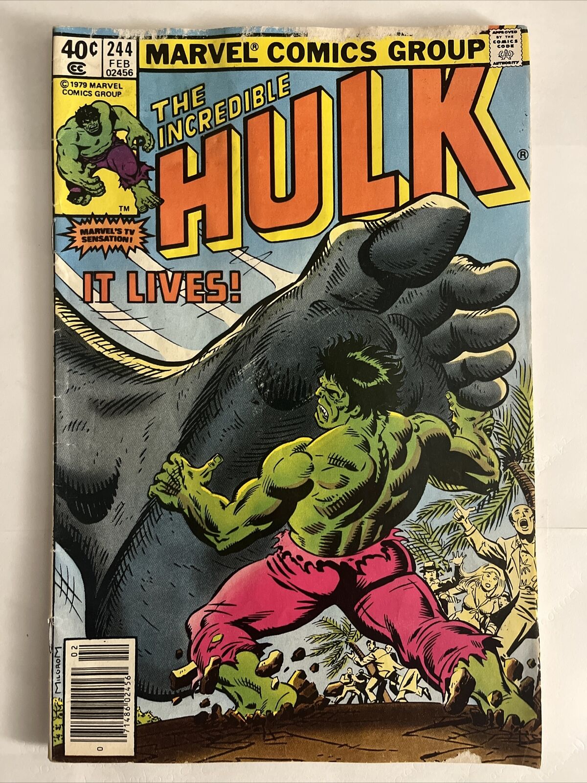 INCREDIBLE HULK 244 Marvel Comics 1980 "It Lives" Newsstand Edition MID GRADE