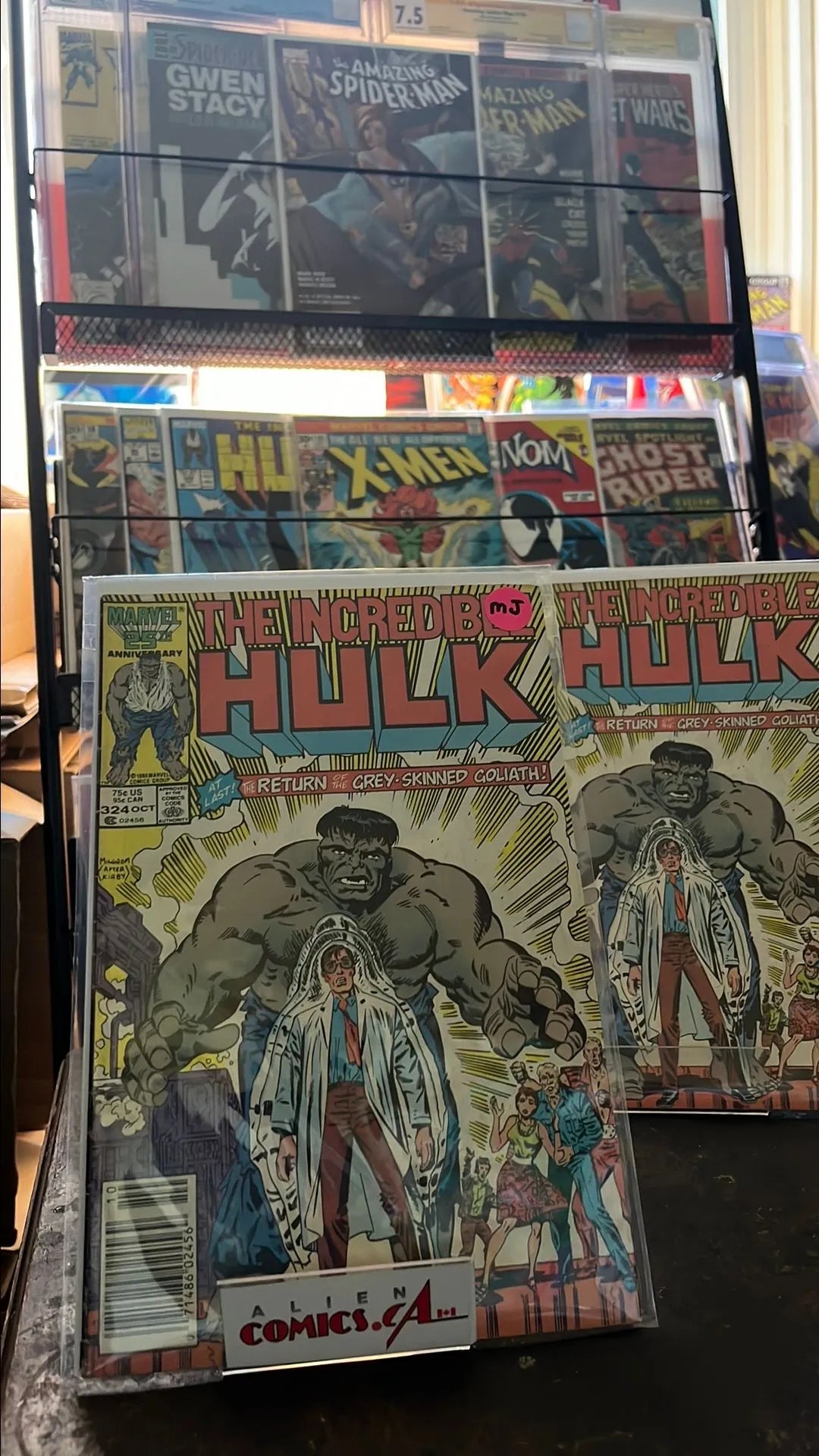 Incredible Hulk (#324 Newsstand Edition Mark Jewelers Insert Incredible Hulk 1 Homage Cover VG)