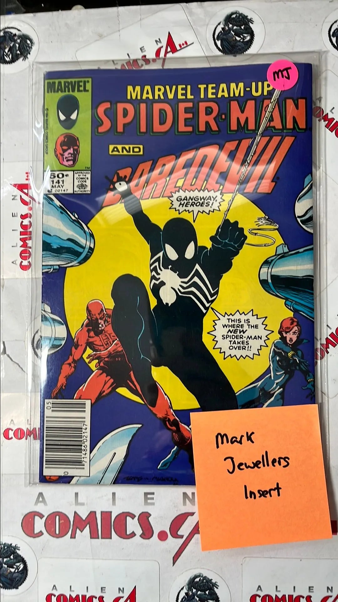 Marvel Team-up (#141 Spider-man & Daredevil Newsstand Edition Mark Jewelers Insert Black Suit Spider-man app. HTF FN)