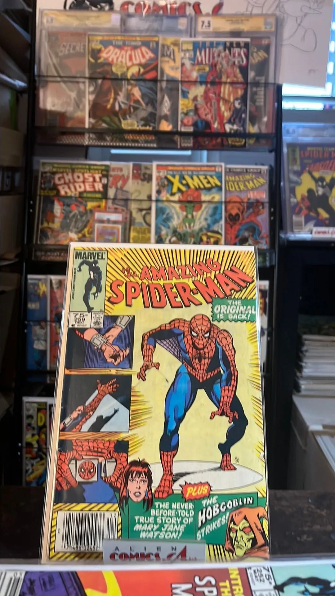 Amazing Spider-man (#259 75¢ Canadian Price Variant Hobgobln and Mary Jane app. Classic Suit Returns VG/FN)