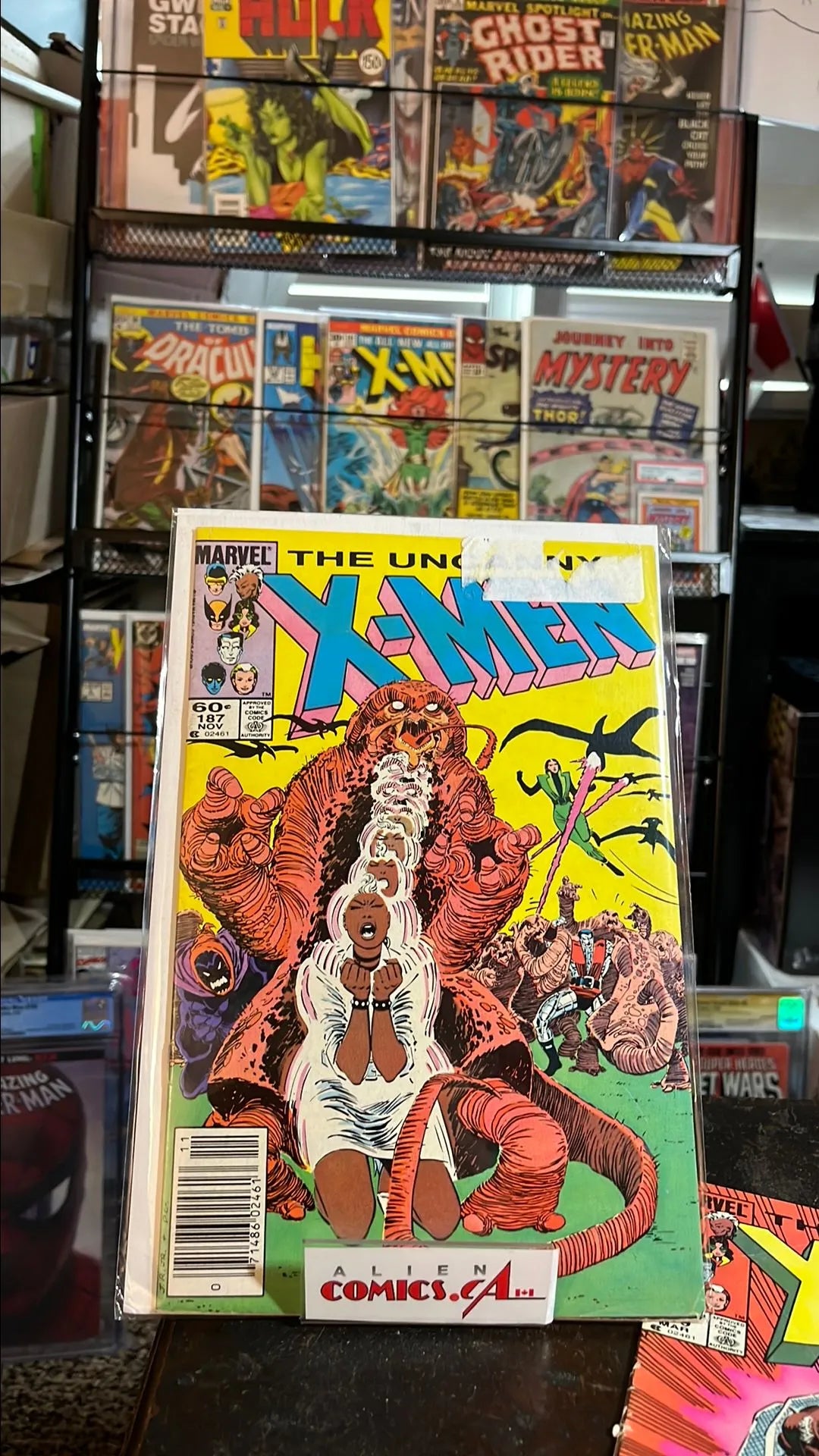 Uncanny X-men (#187 Newsstand Edition Mark Jewelers Insert Storm Cover VG/FN)