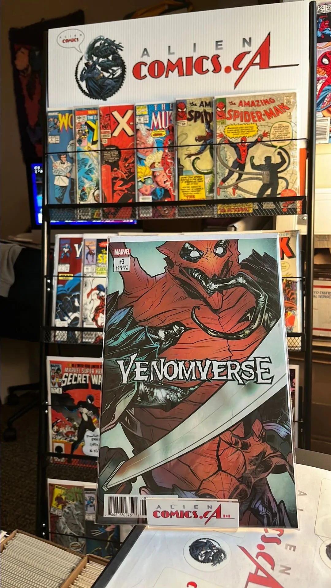 Venomverse (#3 Elizabeth Torque Variant NM)