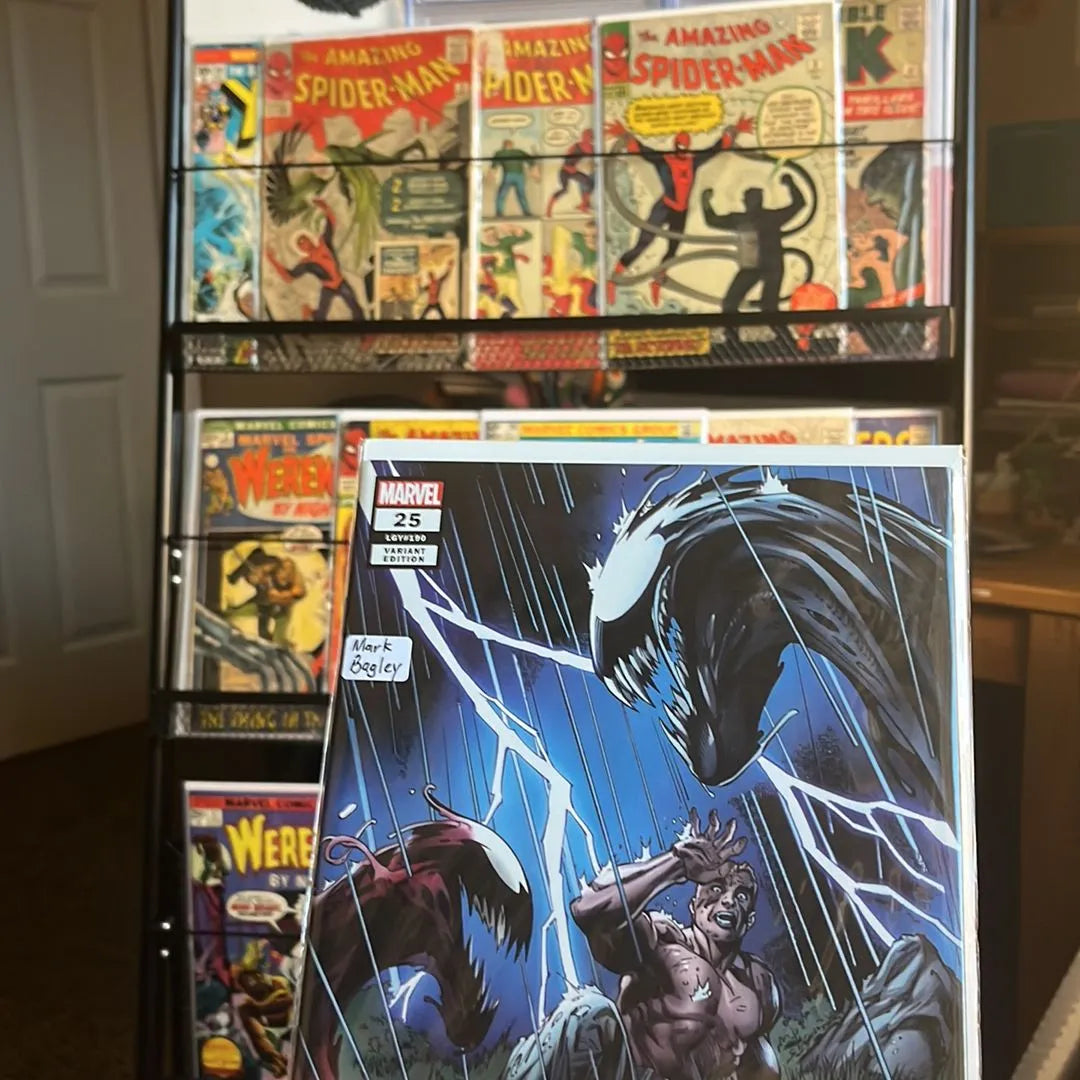 Venom (#25 Mark Bagley Variant Special Oversized Issue NM)
