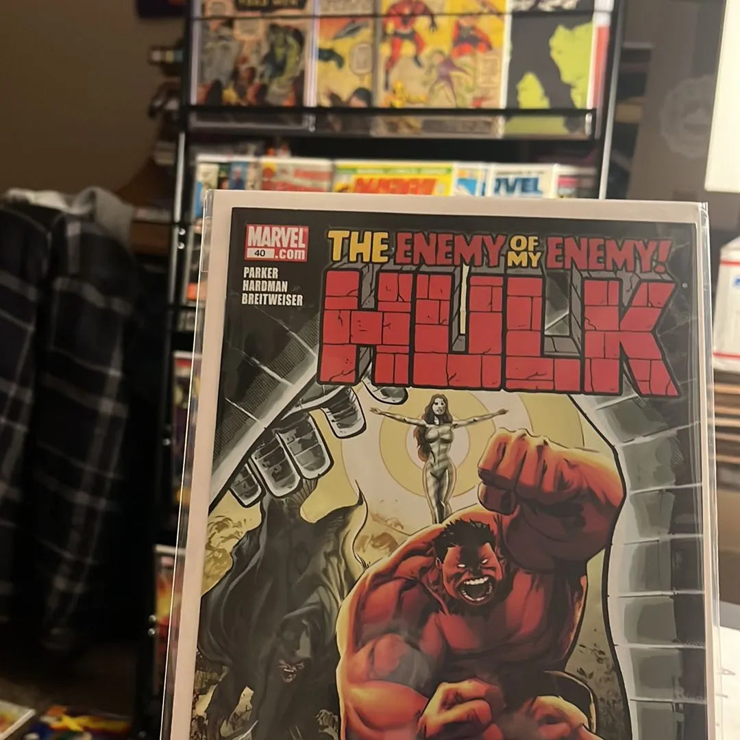 Red Hulk (#40 The Enemy of My Enemy NM)