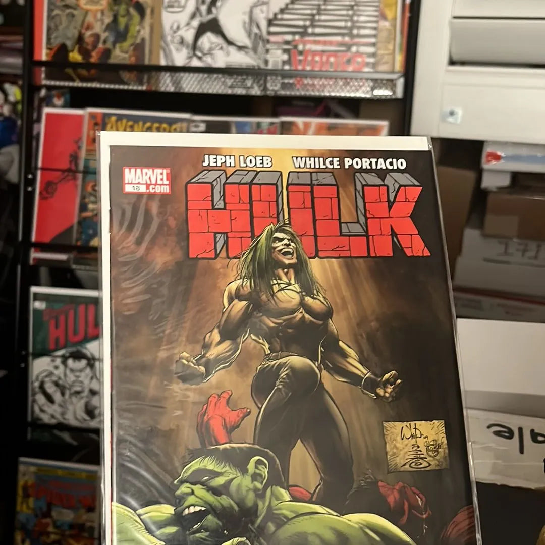 Red Hulk (#18 Whilce Portacio Cover Art NM)