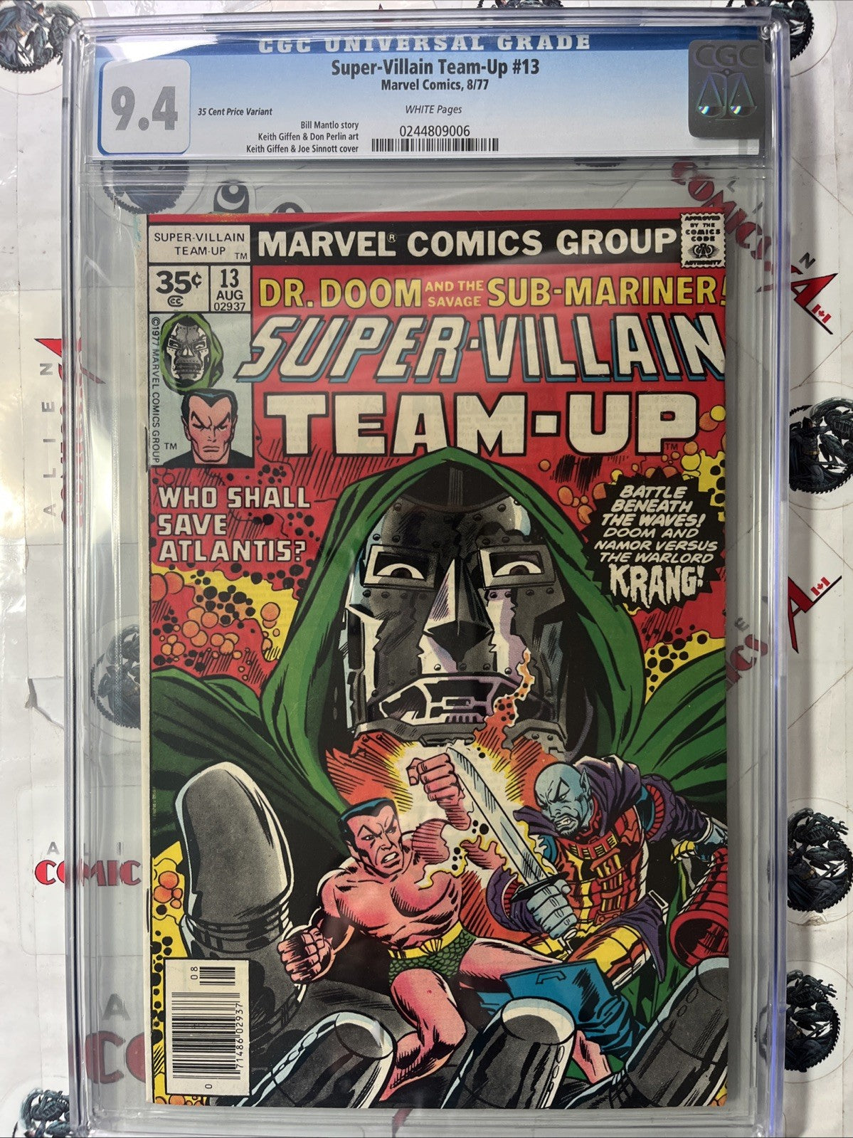 SUPER-VILLAIN TEAM-UP 13 Marvel 1977 35¢ cent price Variant Dr. Doom CGC 9.4 NM