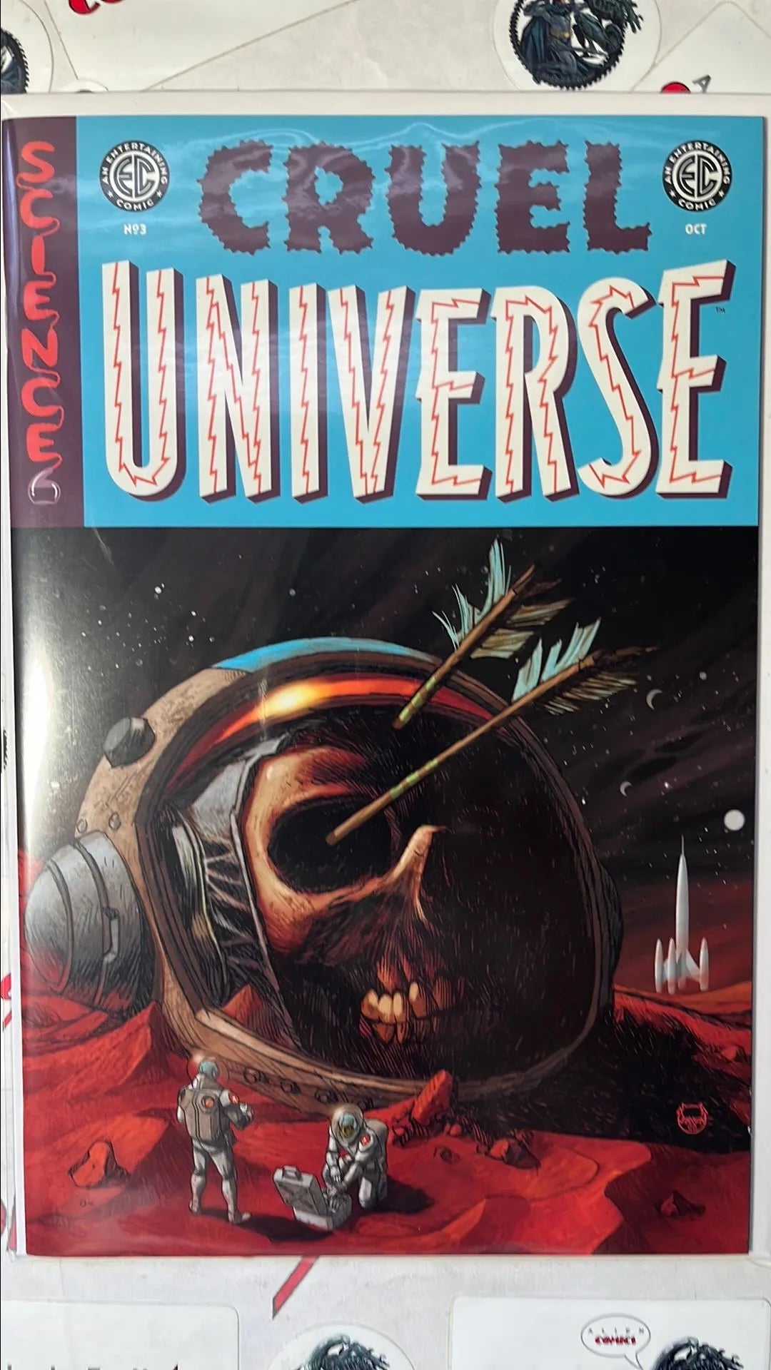 CRUEL UNIVERSE 3B EC/Oni 2024 Dave Johnson Variant Arrows in Giant Astronaut Skull HIGH GRADE