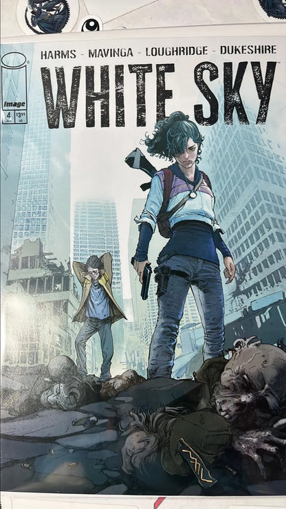 White Sky (#4 Image Comics 2026 Jean Paul Mavinga Cover A NM)