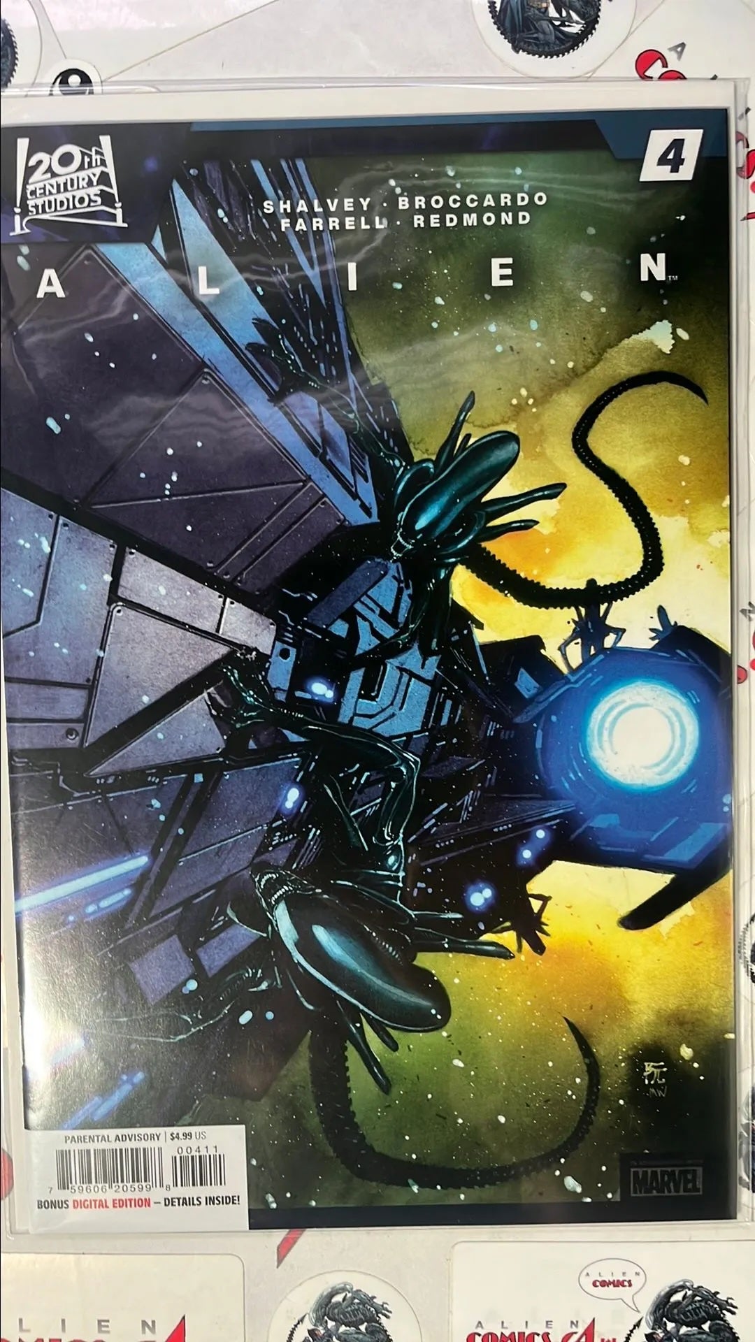 ALIEN (#4 Marvel 2023 Dike Ruan Cover Aliens swarm spaceship NM)