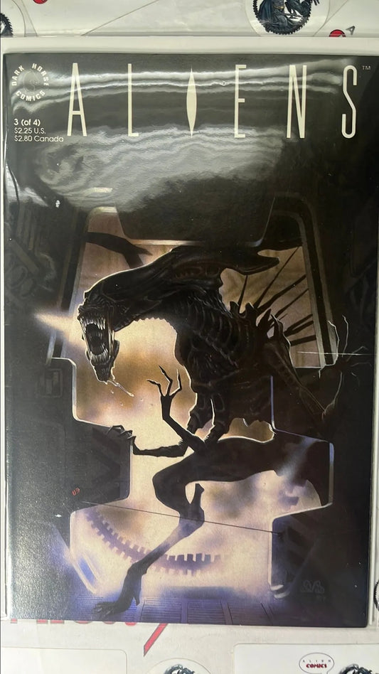 ALIENS: Volume 2 (#3 Dark Horse Comics 1991 Queen At Elevator Door NM-)