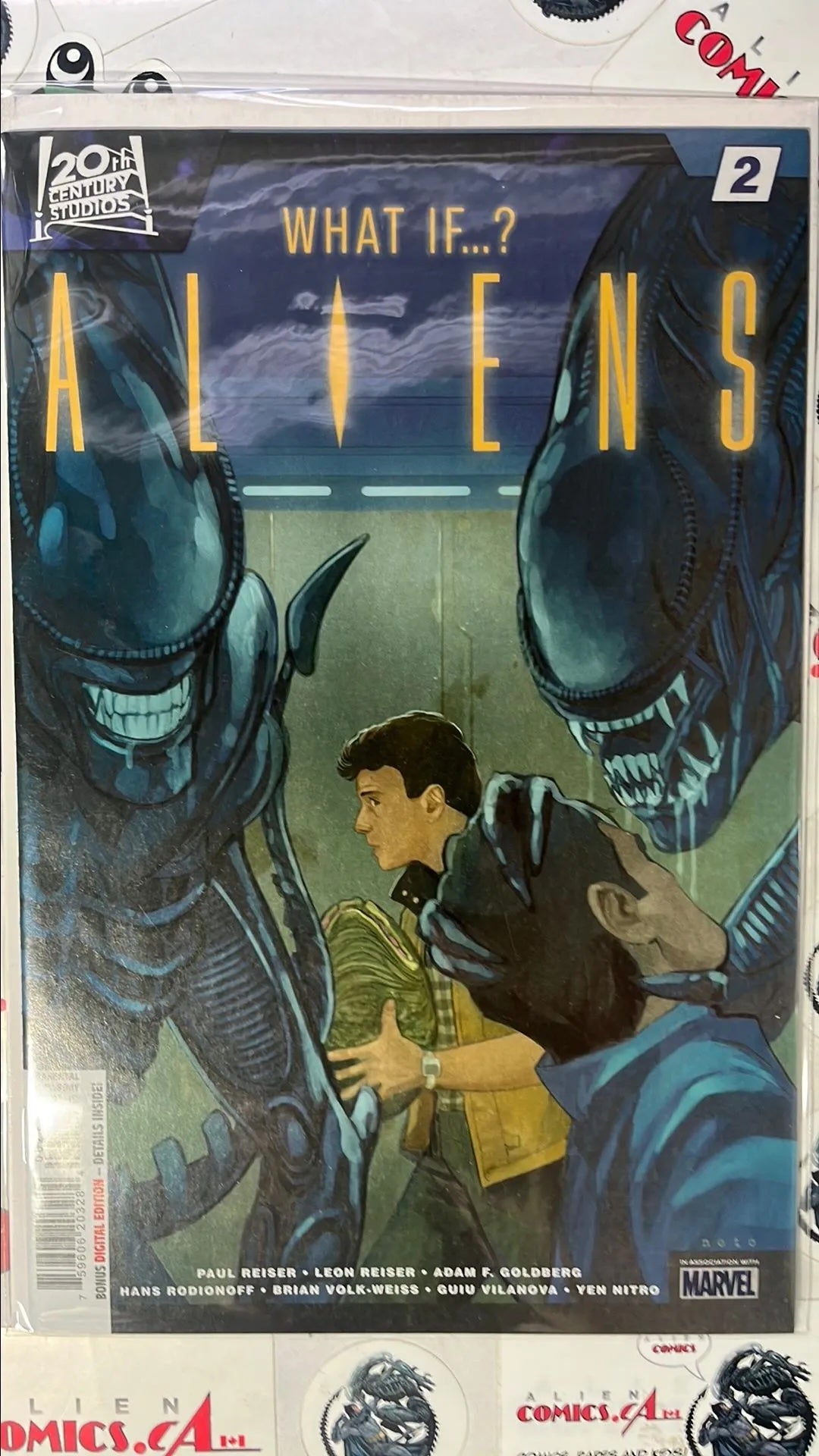 What… If: ALIENS (#2 Marvel 2020 Carter Burke Survived? Phil Noto Cover NM)