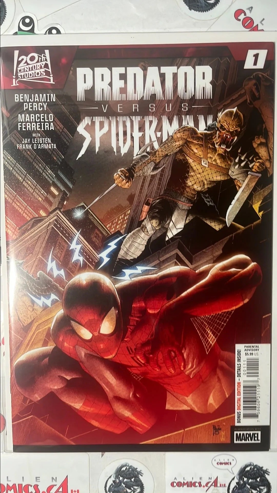 PREDATOR vs. Spider-man (#1 Marvel 2025 Spidey Senses Activated Paulo Siqueira Cover 1st app. Skinner Predator NM)