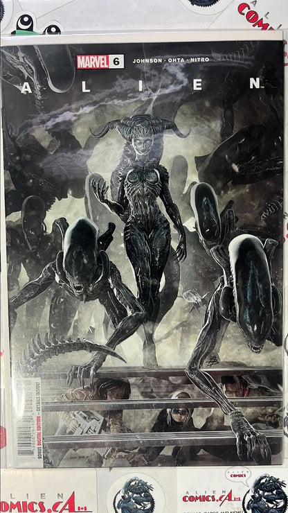ALIEN (#6 Marvel 2023 Bjorn Barends Cover Female Xenomorph Figure NM)