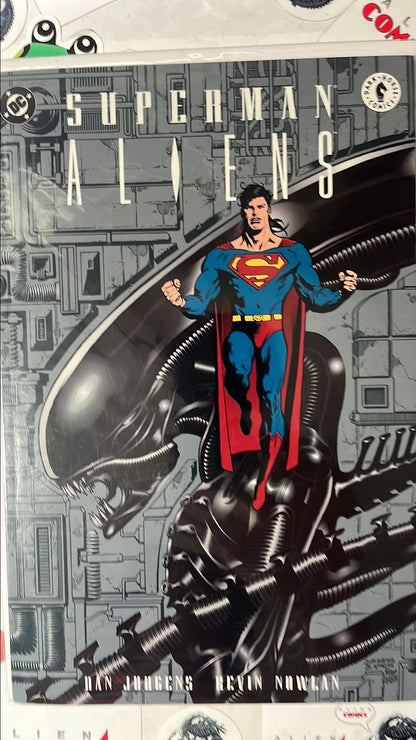 ALIENS/Superman (#1 Dark Horse/DC Crossover 1995 1st Superman vs. Aliens series NM)
