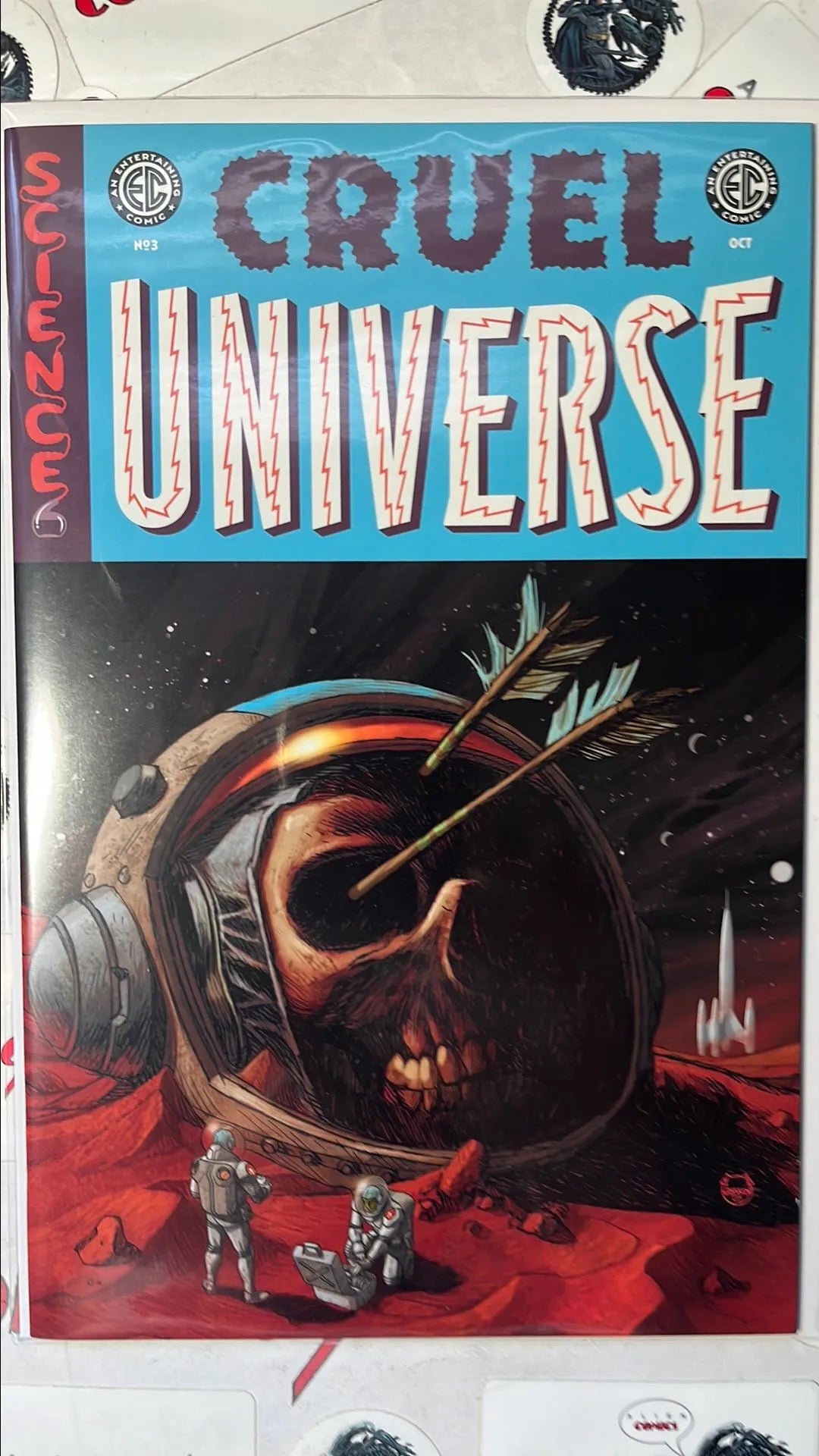 CRUEL UNIVERSE 3B EC/Oni 2024 Dave Johnson Variant Arrows in Giant Astronaut Skull HIGH GRADE