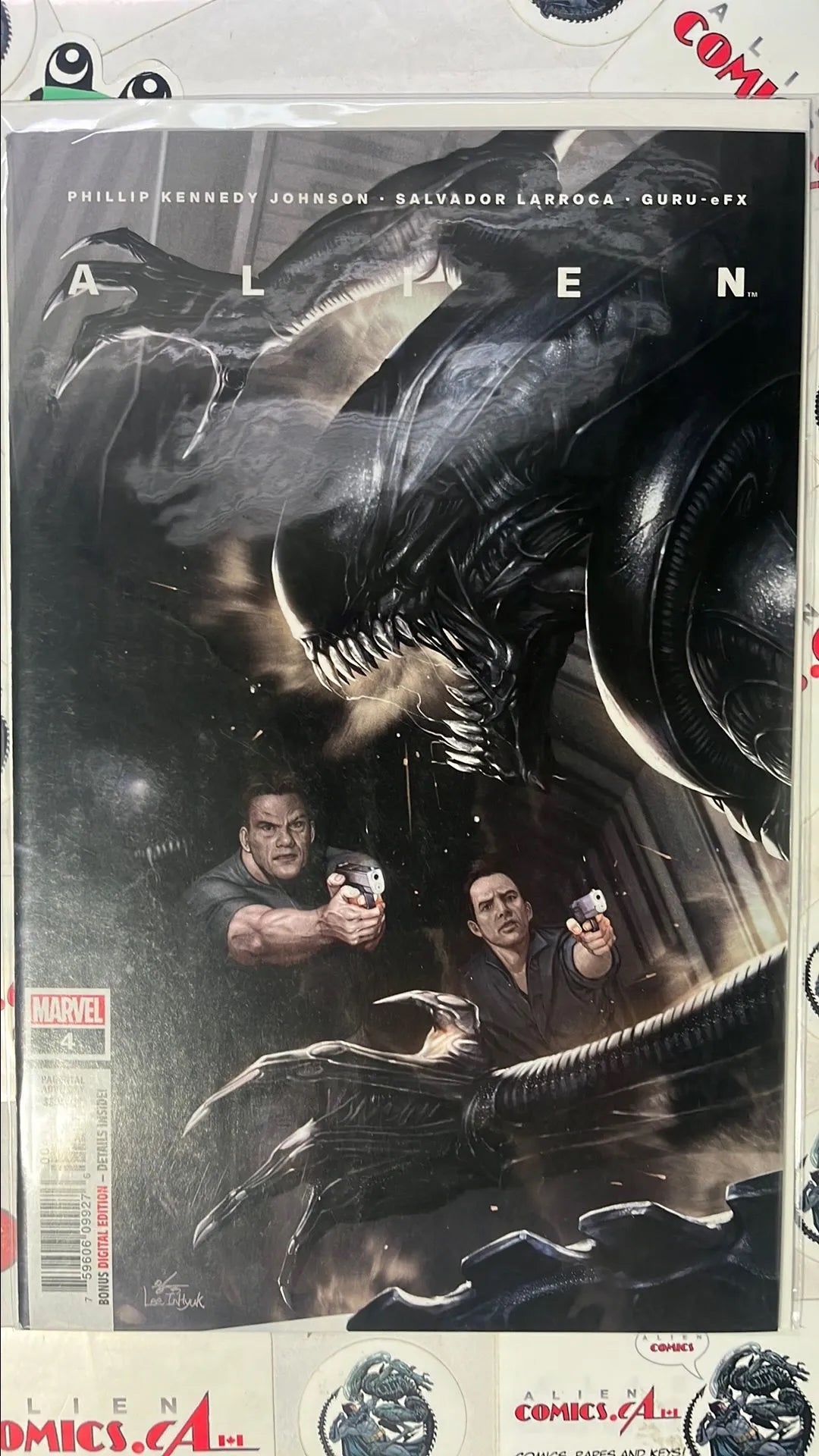 ALIEN (#4 Marvel 2021 Inhyuk Lee Cover Humans Trapped in Vent 2nd cameo app. Alpha Alien NM)