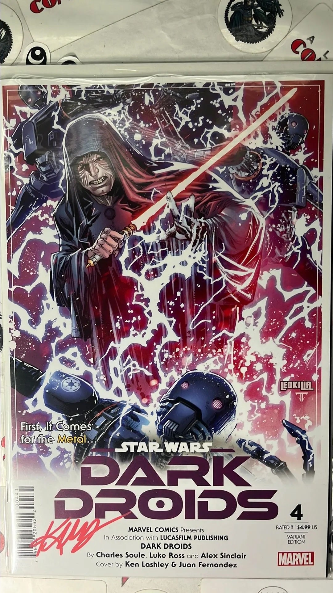 Dark Droids: The Adventures of R2-D2 and C-3PO (#4 Darth Sidious force lightning on droids Signed by Ken Lashley no COA NM)