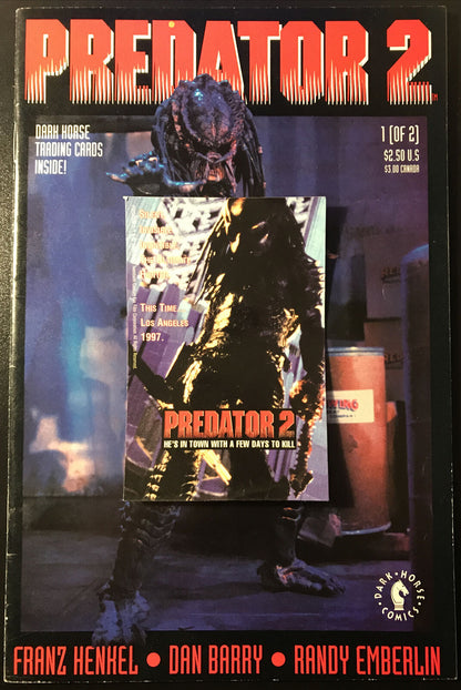 PREDATOR 2 Adaptation 2-Book Lot w/ Trading Card Dark Horse 1991 Rare HIGH GRADE - aliencomics.ca